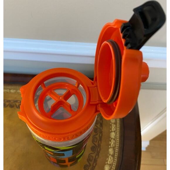 Gatorade Gx Serena Williams 30 oz. Limited Edition Water Bottle - Picture 9 of 10